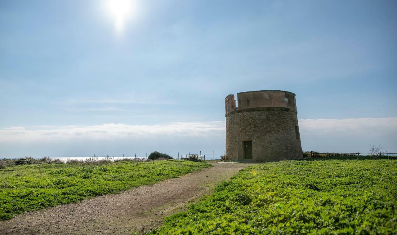 Vacationers Refuge Bed and Breakfast Anzio Exteriör bild
